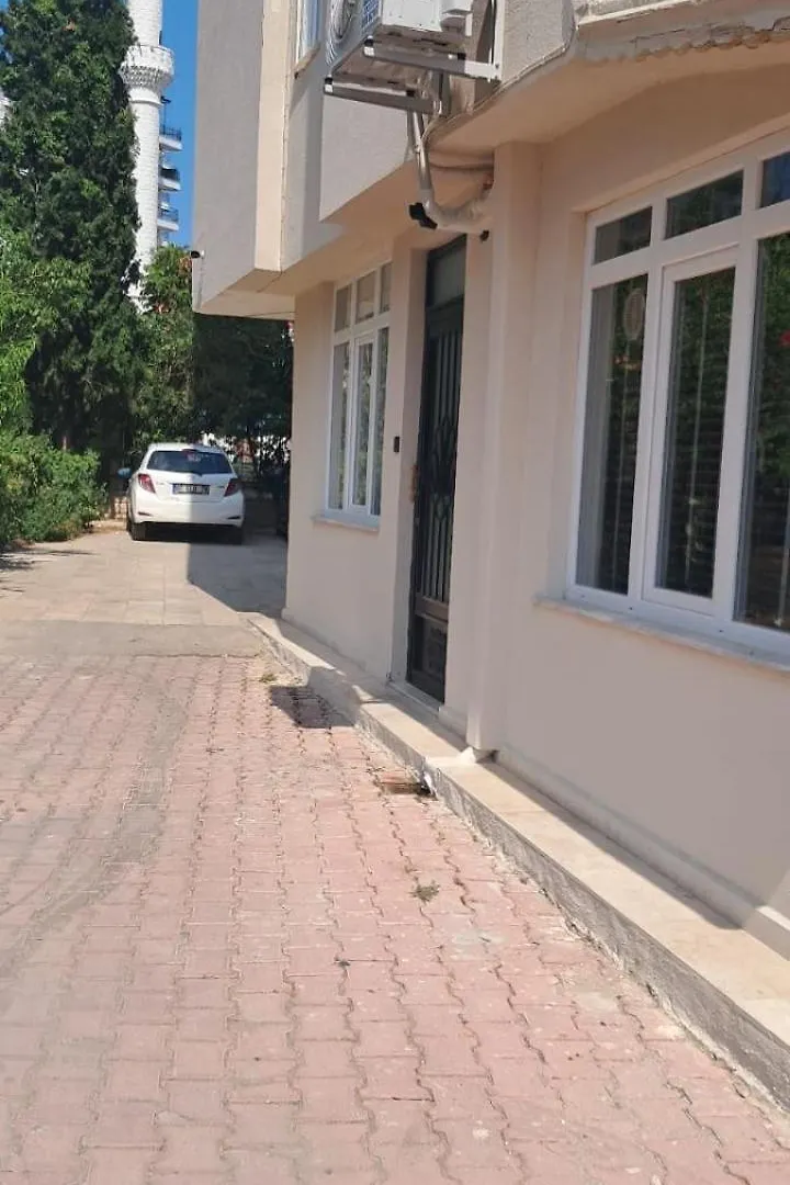 Eligible Furnished Flat In Konyaalti Antalya Apartment